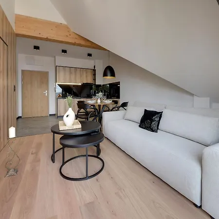 Trevilles Venus * Sklářská Poruba